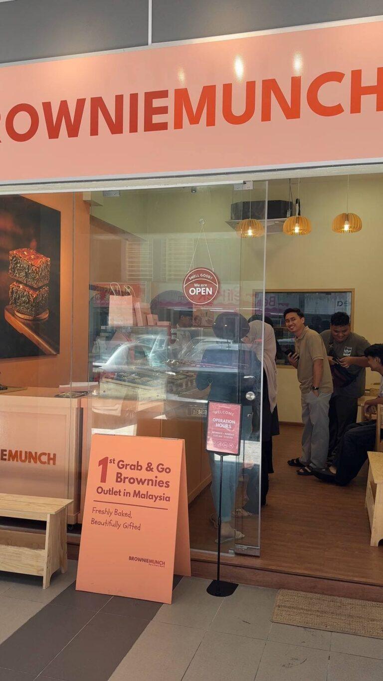 crowd-browniemunch10